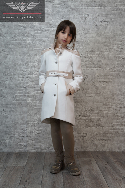 Белое кашемировое пальто - «Victoria»